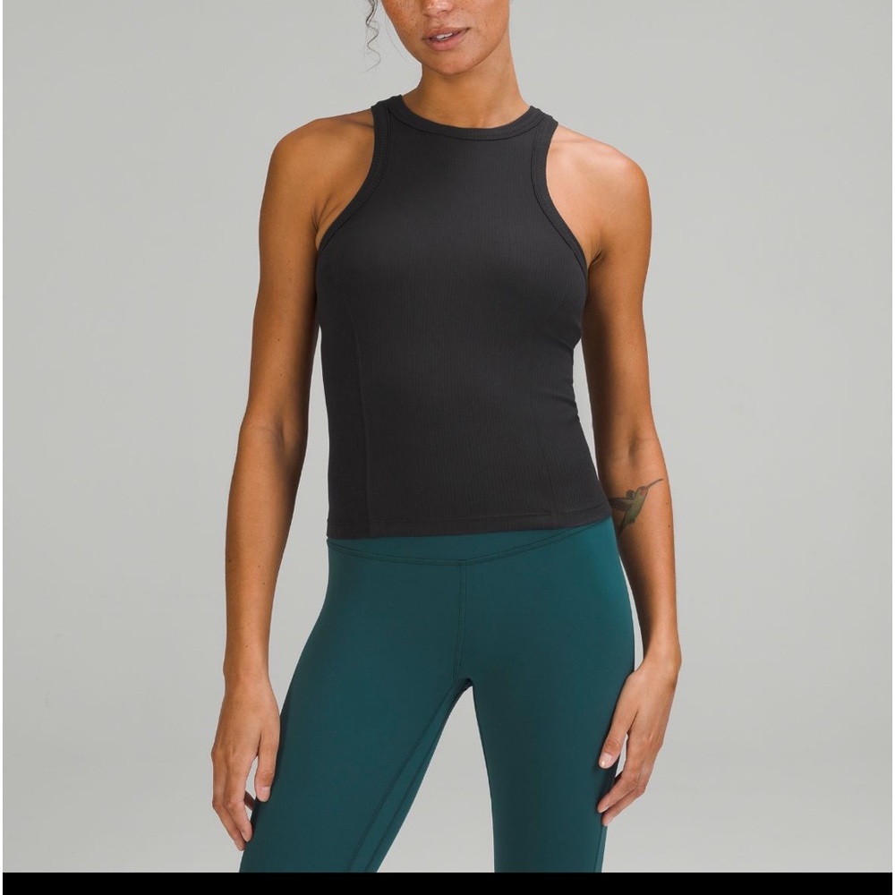 Lululemon Ribbed Nulu Racerback Yoga Tank size 6